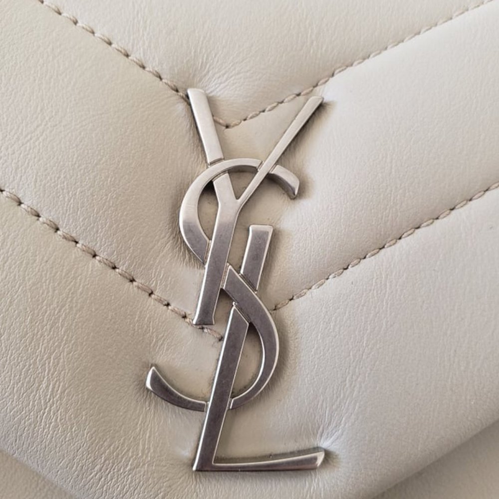 ❌SOLD❌SAINT LAURENT Toy Loulou Bag - Picture 8 of 10